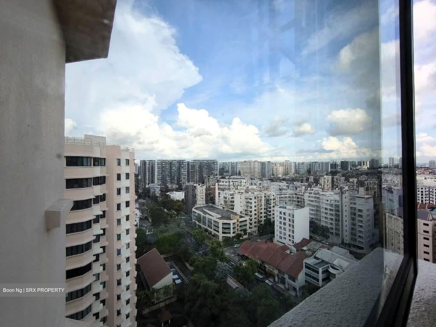 Simsville (D14), Condominium #581333691